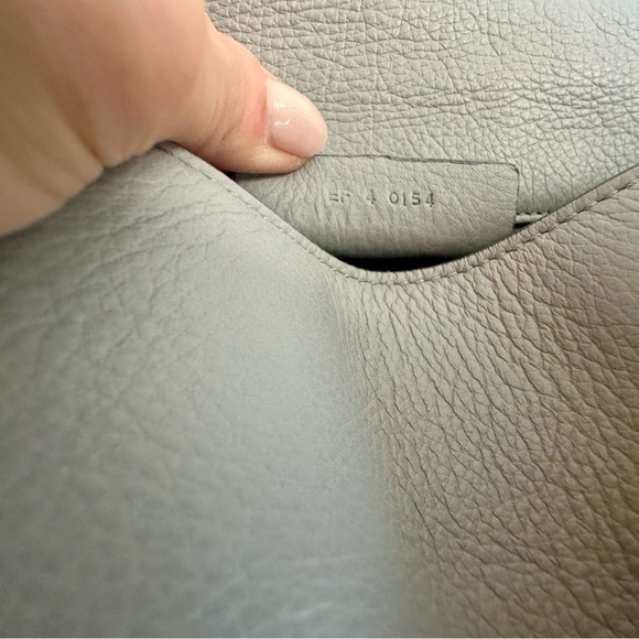 Givenchy Medium Pandora Flap Handbag Gray - Picture 13 of 16